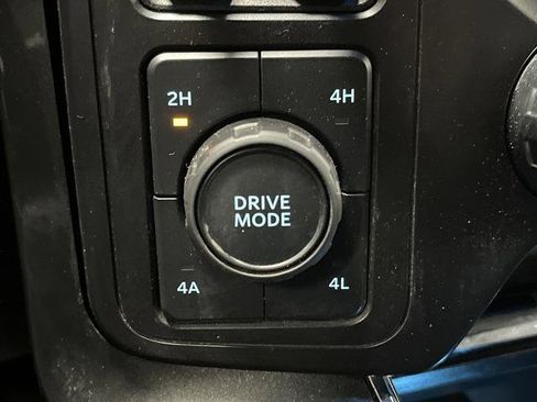 Used 2021 Ford F150 Lariat w/ Equipment Group 502A High AWD/4WD image 24