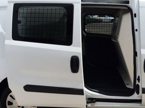 Used 2019 RAM ProMaster City Tradesman SLT image 28