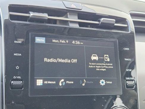 Used 2024 Hyundai Tucson SE image 21