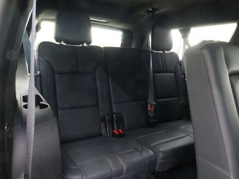 Used 2021 Chevrolet Suburban RST w/ Luxury Package image 32