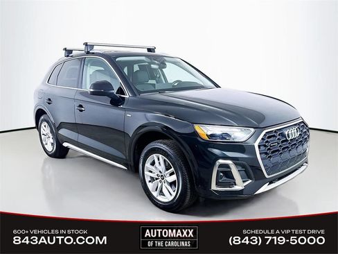 Used 2023 Audi Q5 2.0T Premium w/ Convenience Package AWD/4WD image 1