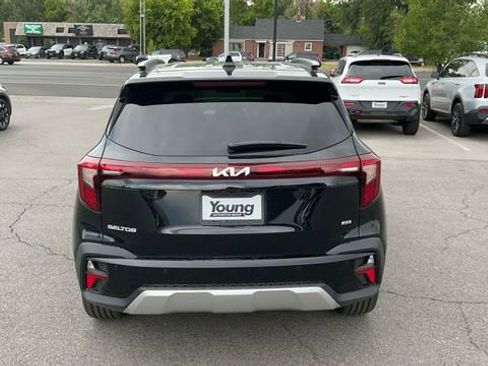 Certified 2025 Kia Seltos SX AWD/4WD image 17