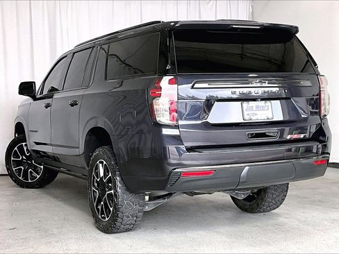 Used 2022 Chevrolet Suburban RST w/ Luxury Package image 10