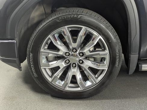 Used 2024 GMC Sierra 1500 Denali w/ Denali Reserve Package AWD/4WD image 11