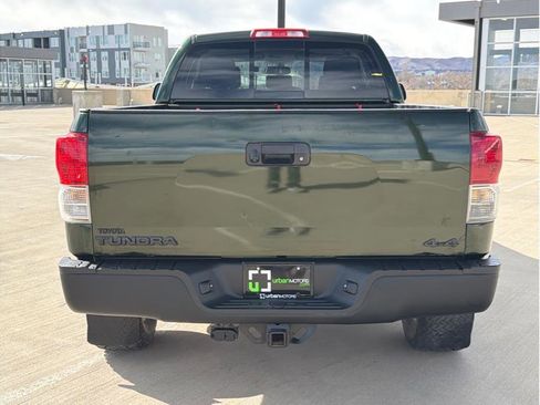 Used 2011 Toyota Tundra 4x4 Double Cab w/ SR5 Pkg image 7
