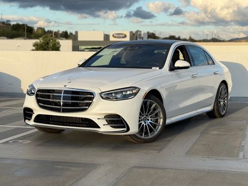 New 2026 Mercedes-Benz S 580 4MATIC Sedan image 2