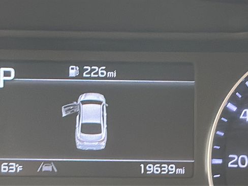 Used 2024 Kia Forte LXS w/ LXS Technology Package FWD image 15