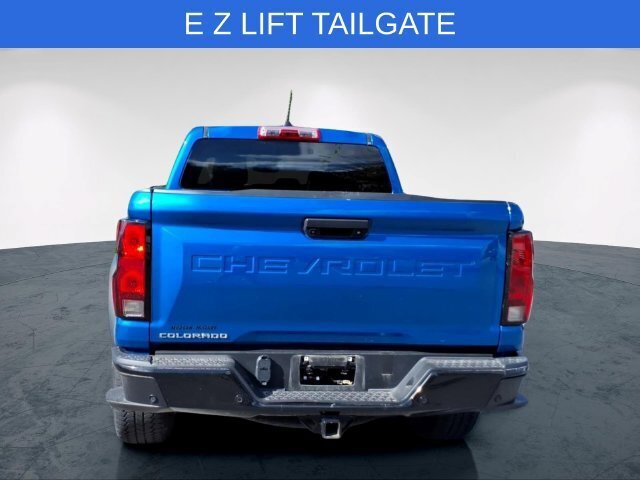 Used 2024 Chevrolet Colorado Trail Boss w/ Technology Package AWD/4WD image 12