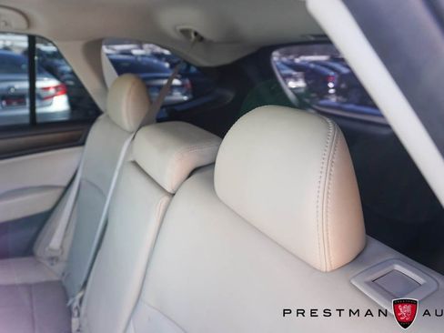 Used 2015 Subaru Outback 3.6R Limited image 46