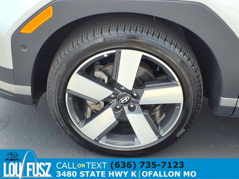 Used 2025 Hyundai Santa Fe Limited FWD image 33