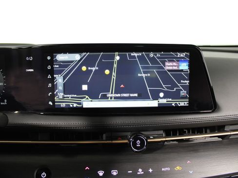 Used 2023 Nissan Ariya FWD image 9