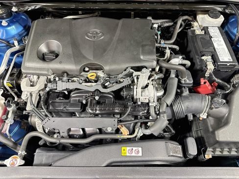 Used 2020 Toyota Camry SE w/ Audio Package FWD image 32