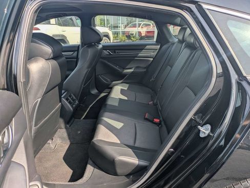 Used 2022 Honda Accord Sport image 14