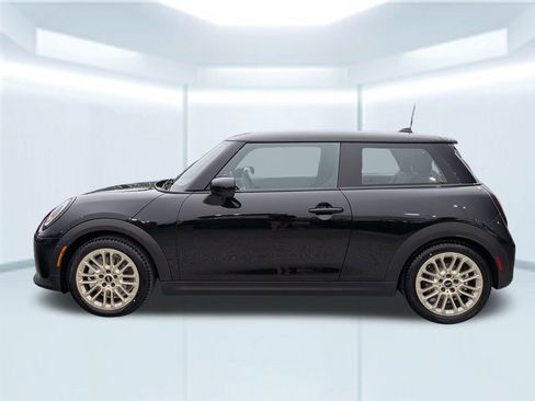 New 2026 MINI Cooper 2-Door Hardtop FWD image 2