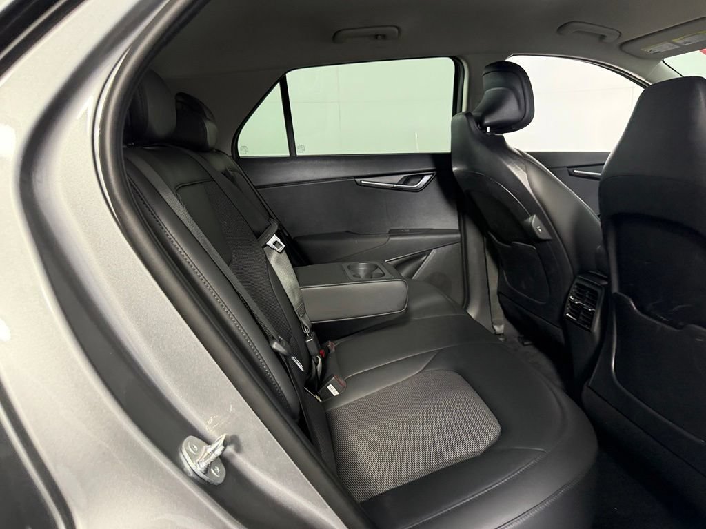 Used 2025 Kia Niro Wind FWD image 19