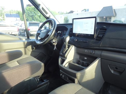 Used 2022 Ford Transit 350 w/ Interior Upgrade Package RWD image 27