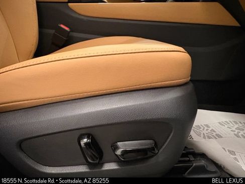 Used 2025 Lexus NX 250 AWD w/ Accessory Package (2T) image 29