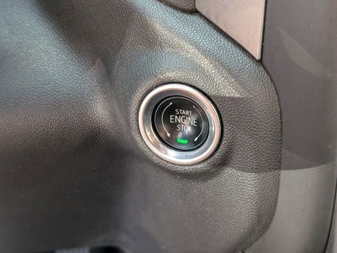 Used 2024 Chevrolet Silverado 1500 Custom image 29