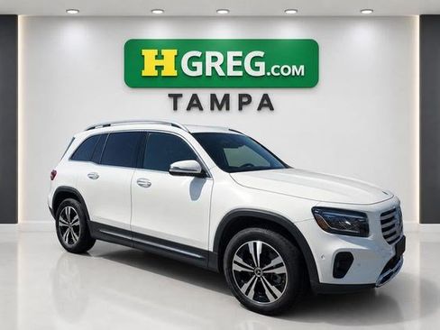Used 2024 Mercedes-Benz GLB 250 image 4