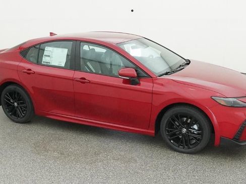 New 2026 Toyota Camry SE FWD image 12