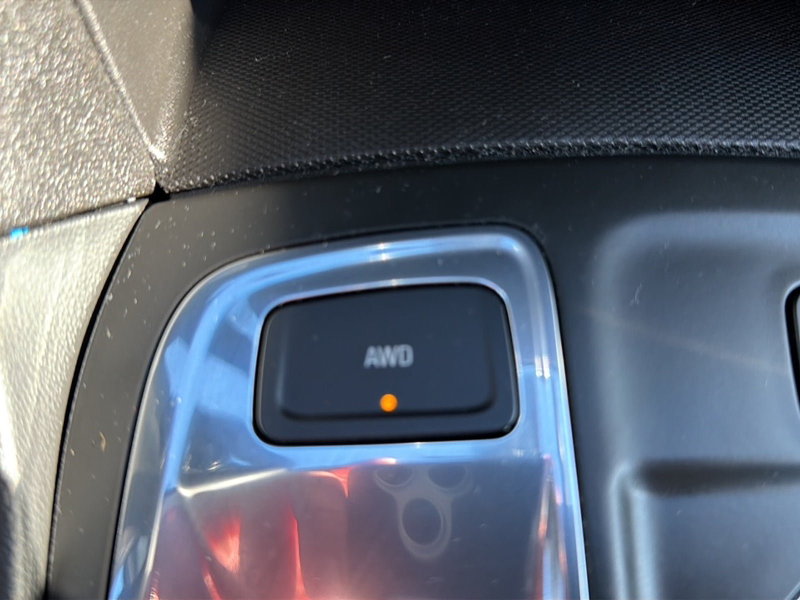 Used 2024 Chevrolet Equinox LT w/ LPO, Floor Liner Package AWD/4WD image 13