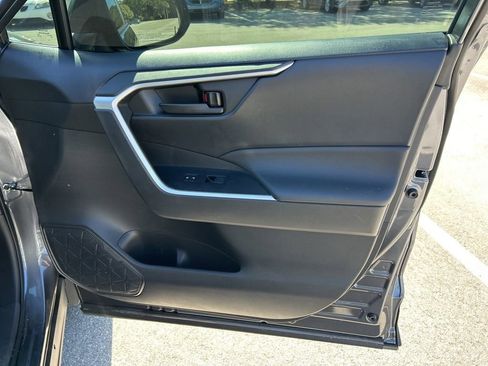 Used 2023 Toyota RAV4 LE image 39