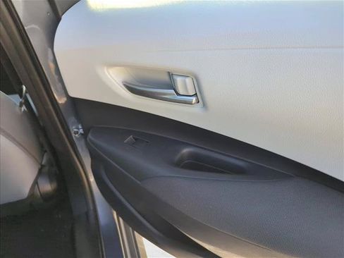 Used 2026 Toyota Corolla SE FWD image 27