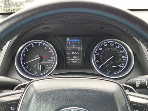 Used 2019 Toyota Camry SE FWD image 21