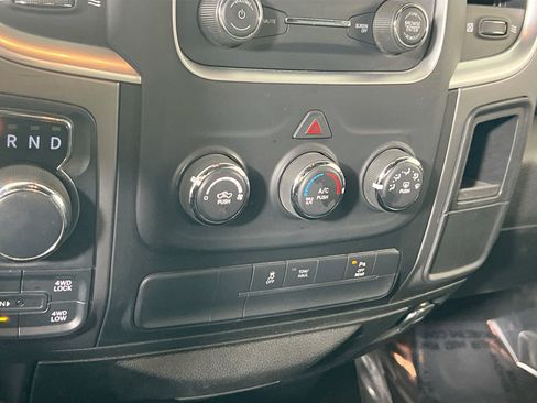 Used 2022 RAM 1500 Classic Warlock image 15