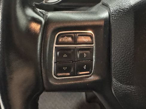 Used 2020 RAM 1500 Warlock AWD/4WD image 6