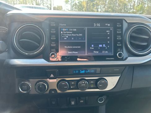 Used 2023 Toyota Tacoma SR5 image 11