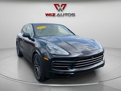 Used 2020 Porsche Cayenne S AWD/4WD image 7