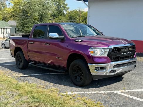 Used 2020 RAM 1500 Big Horn AWD/4WD image 3