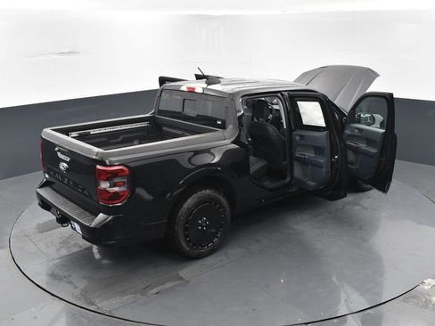 New 2025 Ford Maverick Lobo image 42