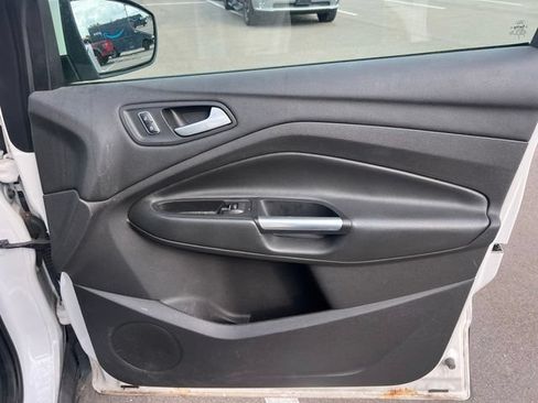 Used 2015 Ford Escape SE w/ Equipment Group 201A AWD/4WD image 7