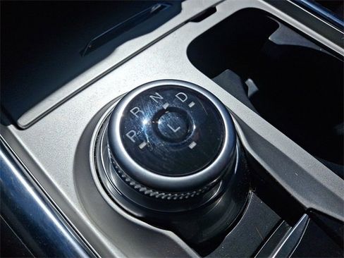 Certified 2022 Ford Explorer XLT w/ Equipment Group 202A image 16