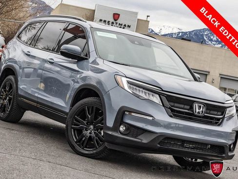 Used 2022 Honda Pilot Black Edition image 1