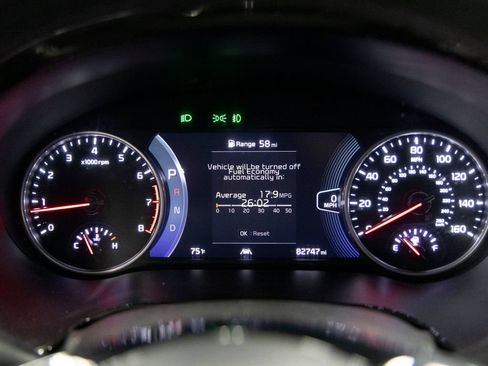 Used 2022 Kia Seltos SX w/ Sunroof Package AWD/4WD image 21