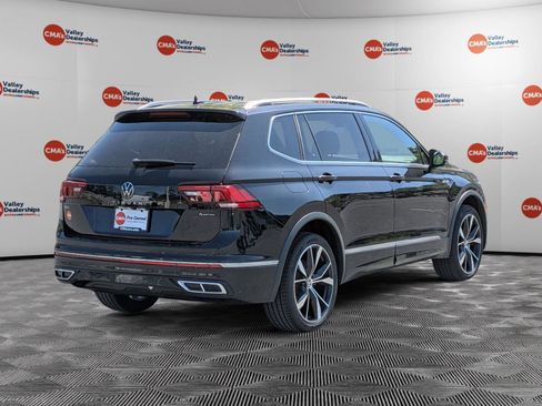 Used 2022 Volkswagen Tiguan SEL R-Line AWD/4WD image 5