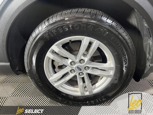 Used 2020 Ford Explorer XLT w/ Comfort Package AWD/4WD image 31