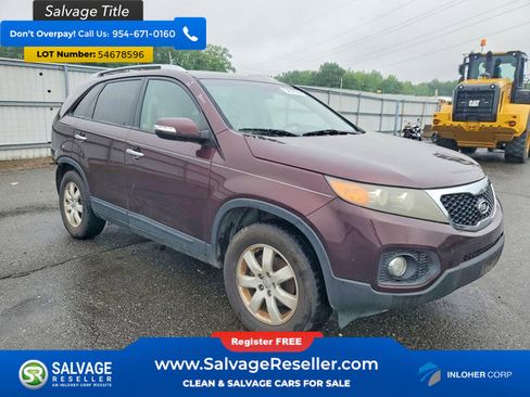 Used 2013 Kia Sorento LX w/ Convenience Pkg FWD image 5