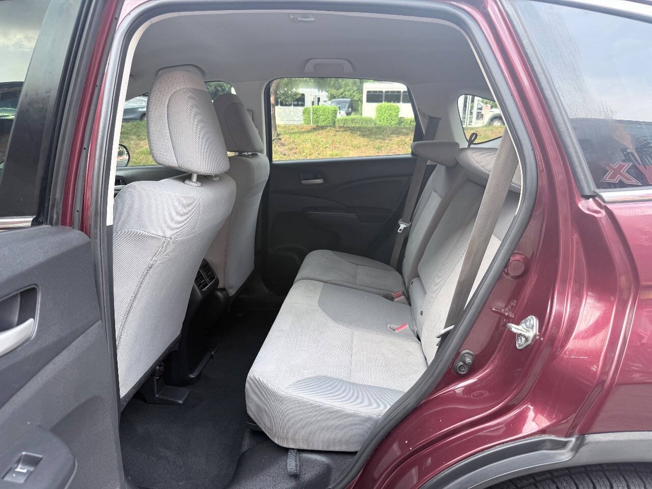 Used 2016 Honda CR-V SE image 13