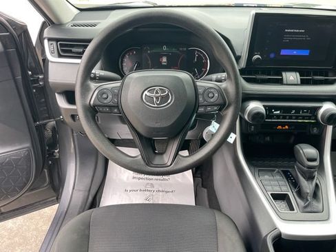 Used 2024 Toyota RAV4 LE AWD/4WD image 23