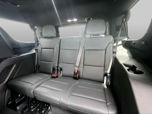 Used 2024 Chevrolet Tahoe Z71 w/ Z71 Off-Road Package AWD/4WD image 37