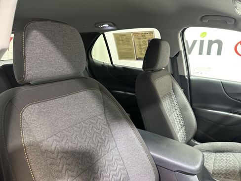 Used 2024 Chevrolet Equinox LT image 10