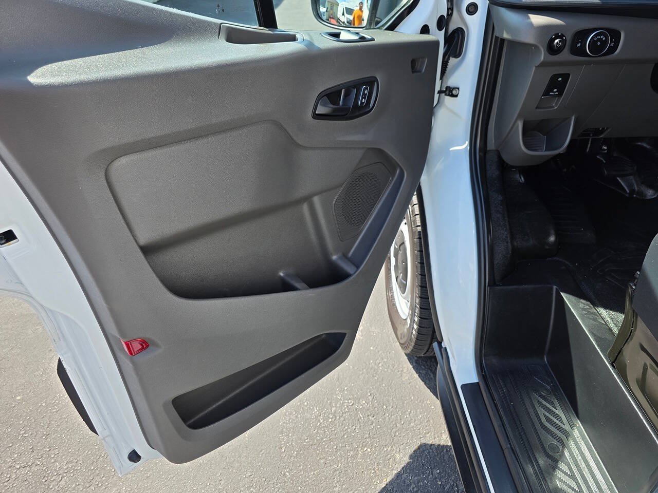 Used 2023 Ford Transit 150 Medium Roof RWD image 19