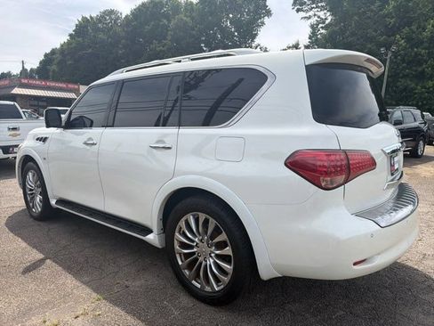 Used 2017 INFINITI QX80 2WD w/ Driver Assistance Package image 5