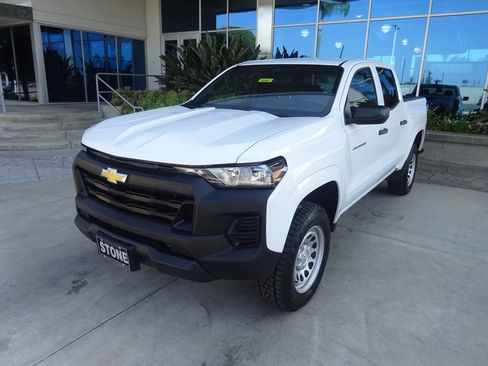 Certified 2023 Chevrolet Colorado W/T RWD image 3