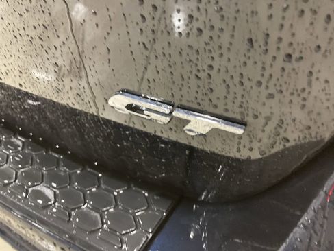 Used 2025 Dodge Durango GT image 9