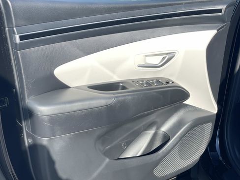 Certified 2023 Hyundai Tucson SEL w/ Cargo Package image 17